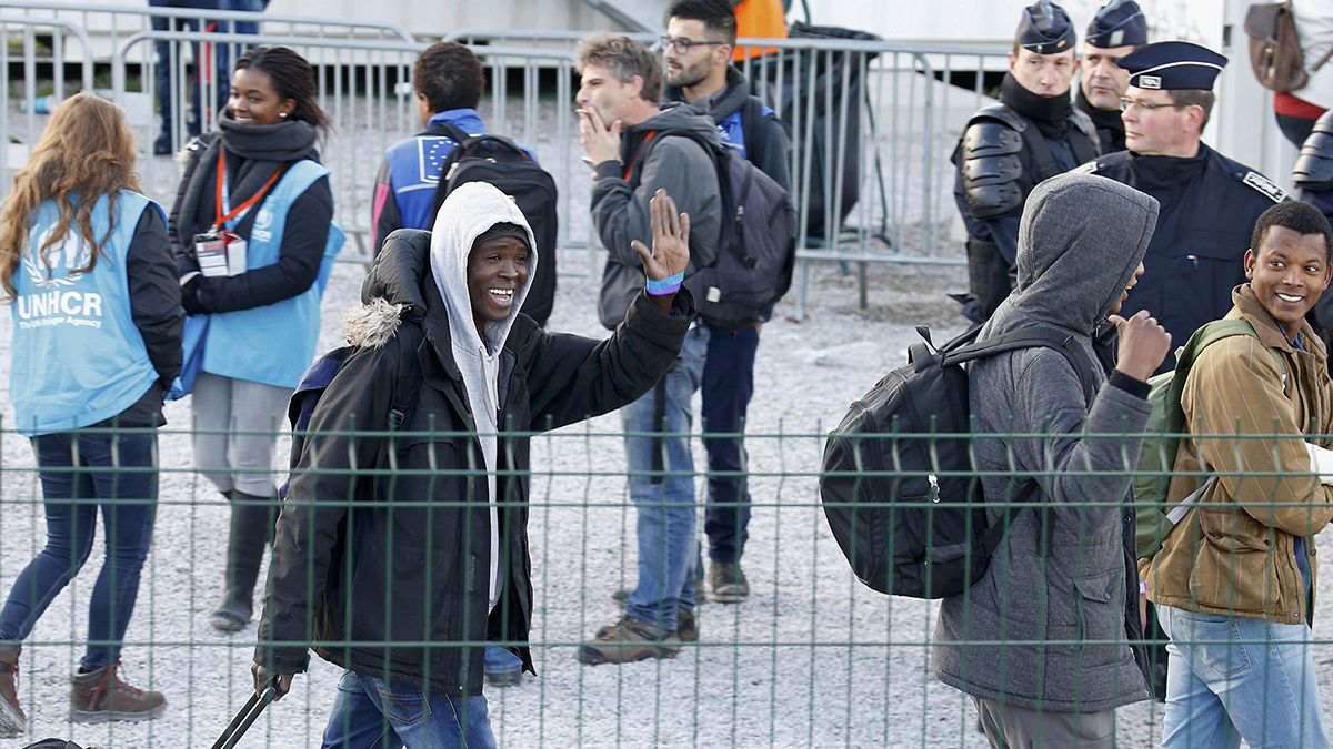 Calais: 1500 menores da "Selva" distribuídos por centros de acolhimento