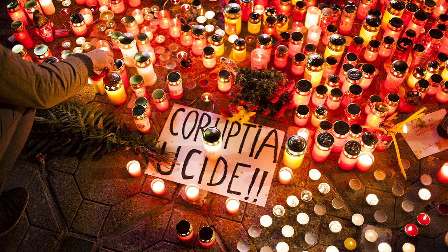 Corruption crackdown gains momentum in Romania as Bulgaria's stalls