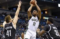 Bucks find form to down Pacers