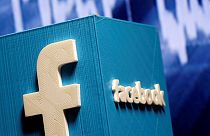 Facebook: szigorúbban kellene szűrnie a tartalmat?