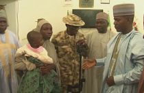 Aparece con vida y con un bebé de diez meses otra niña de Chibok