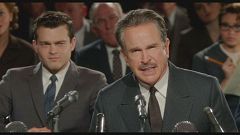 Warren Beatty ist Howard Hughes in "Rules Don't Apply"