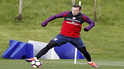 Russie 2018 : Wayne Rooney titulaire face à l'Ecosse