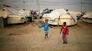 Civilians fleeing Mosul fighting arrive at UN camps