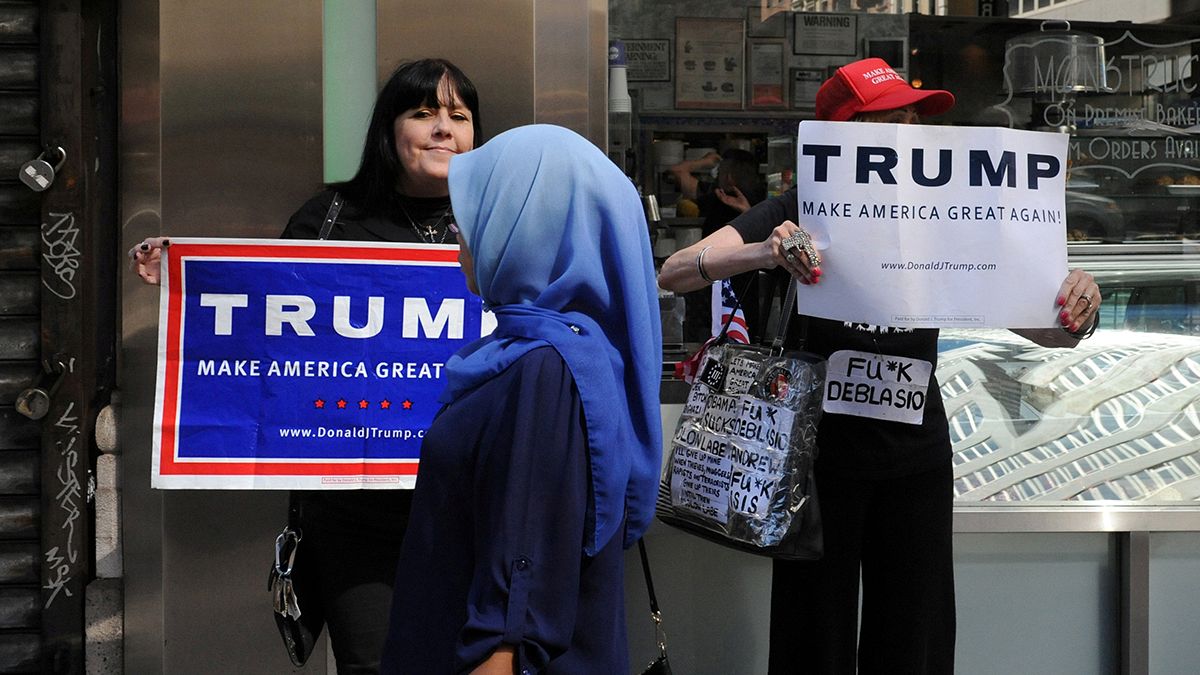 Trump, Müslümanlara yasağı kaldırdı