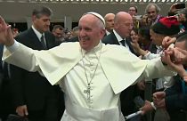 H προσευχή του Πάπα με τους φτωχούς