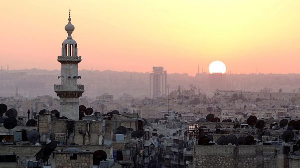 پیشروی ارتش در حلب و موفقیت نیروهای دموکراتیک سوریه در شمال رقه پیشروی ارتش در حلب و موفقیت نیروهای دموکراتیک سوریه در شمال رقه