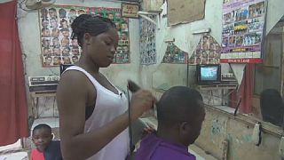 Gabon : la coiffure, une affaire de famille chez les "Timé"