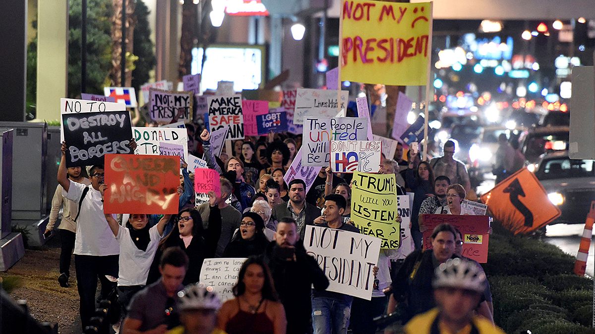 مظاهرات من شرق الولايات المتحدة الى غربها احتجاجا على فوز ترامب
