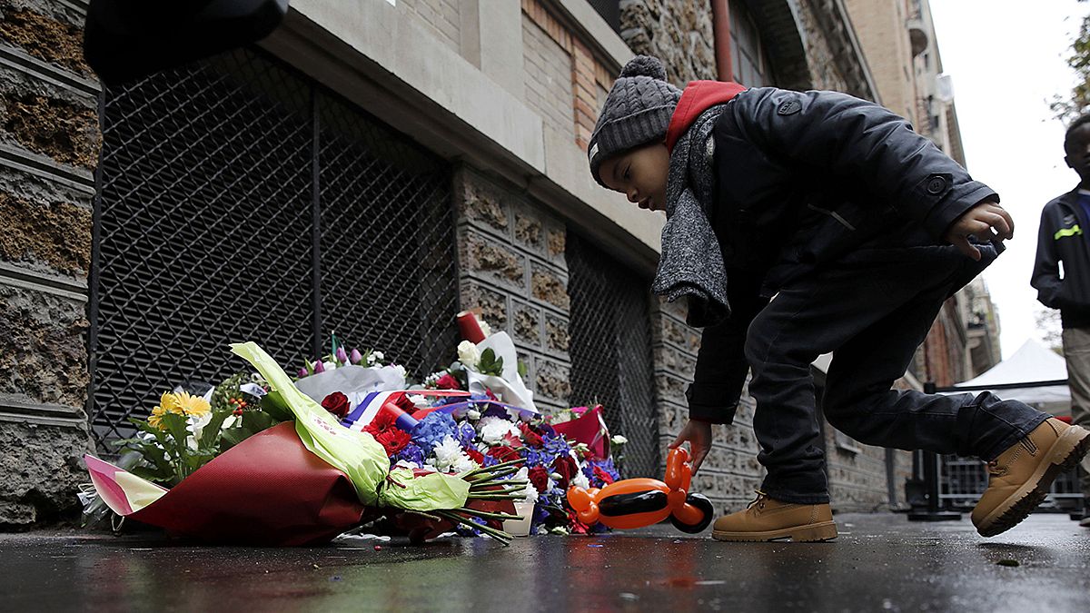 A morte à minha volta: os ataques de Paris, um ano depois