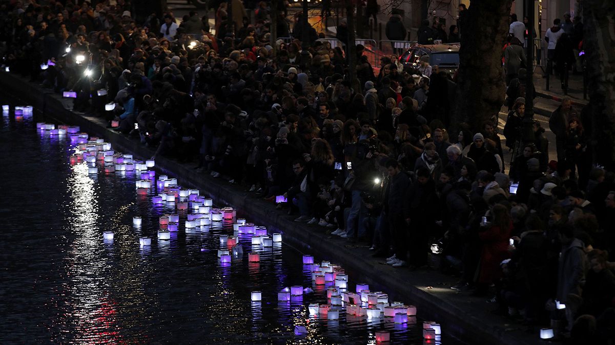 Память о жертвах парижских терактов