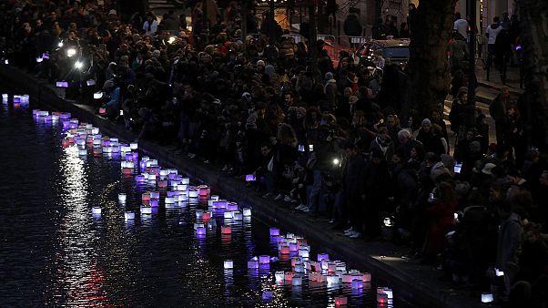 Egy éve történt a párizsi terrortámadás Egy éve történt a párizsi terrortámadás
