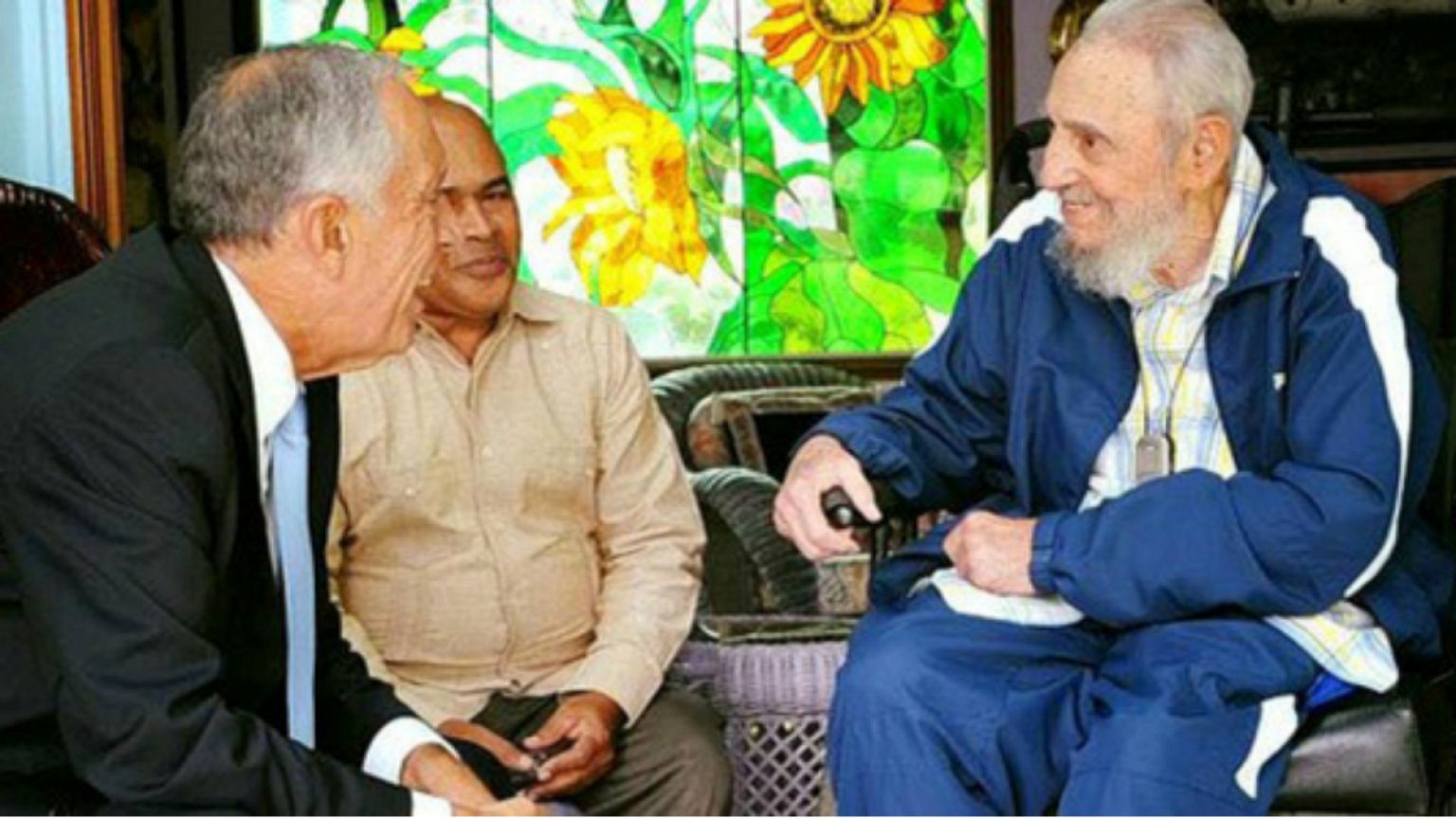 Depois de Fidel, Presidente Marcelo vai visitar a Rainha Isabel II