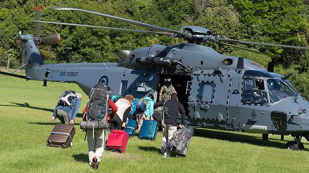 Luftwaffe hilft bei Evakuierung nach Erdbeben in Neuseeland Luftwaffe hilft bei Evakuierung nach Erdbeben in Neuseeland