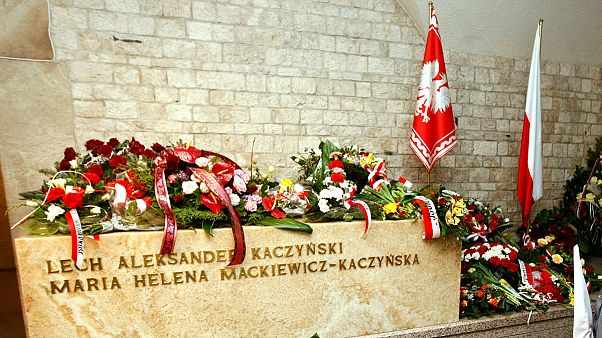 Polen beginnt mit umstrittener Exhumierung der Smolensk-Opfer Polen beginnt mit umstrittener Exhumierung der Smolensk-Opfer