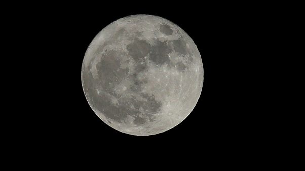 "Super lua" em imagens "Super lua" em imagens
