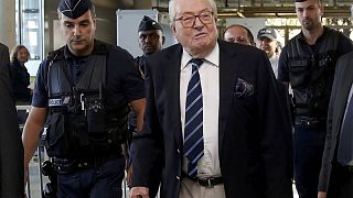 France : Jean-Marie Le Pen demeure président d'honneur du FN