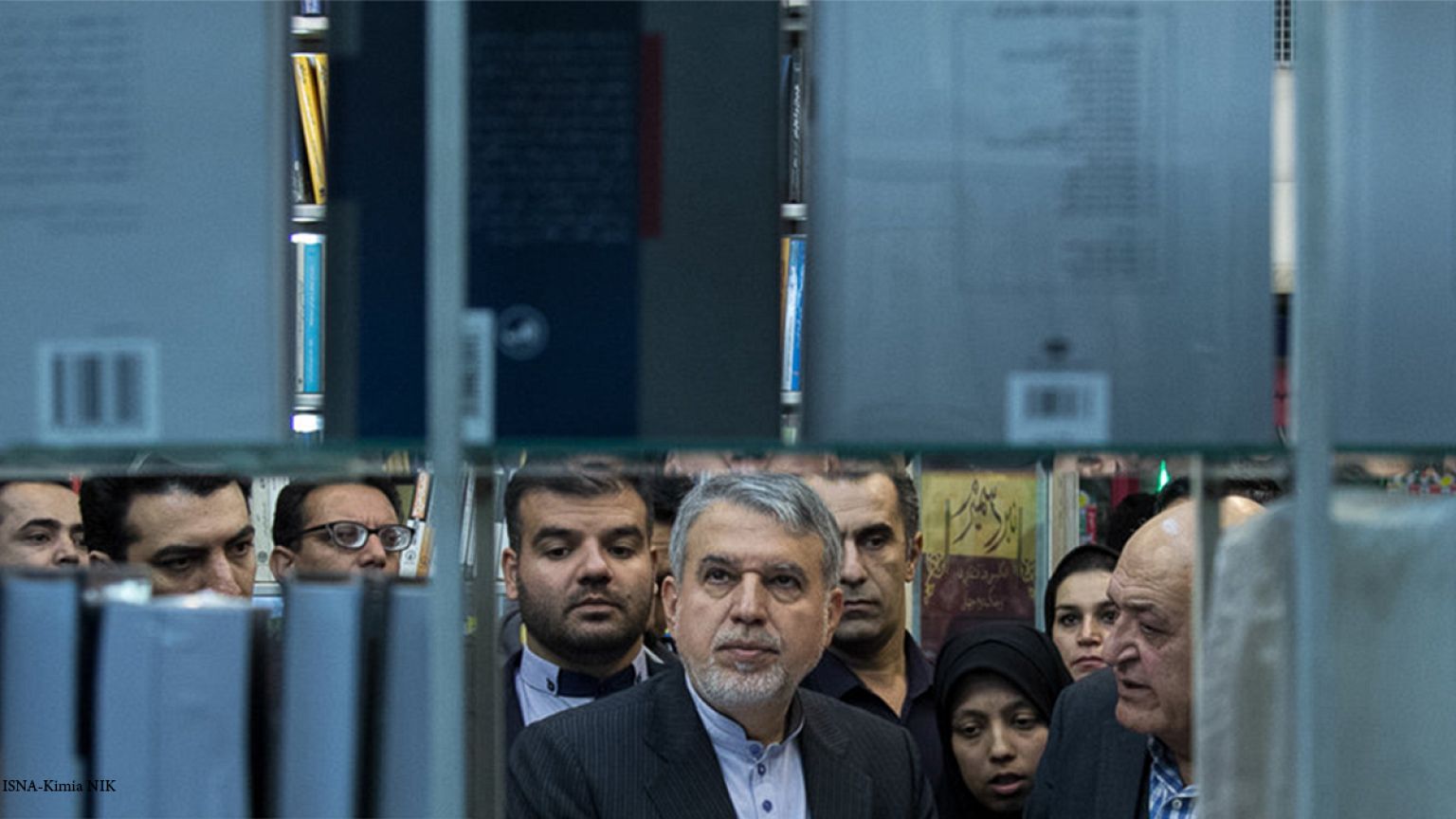 وزیر ارشاد: سپردن ممیزی کتاب به ناشران با محدودیت روبرو است