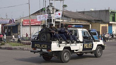 Kinshasa: la police occupe le lieu du meeting prévu par l'opposition