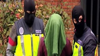 Two ISIL suspects arrested in Spain