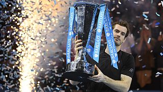 Murray wins ATP World Tour Finals to stay world number one