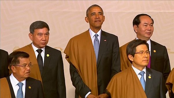 Obama calls on APEC to give his successor a chance Obama calls on APEC to give his successor a chance