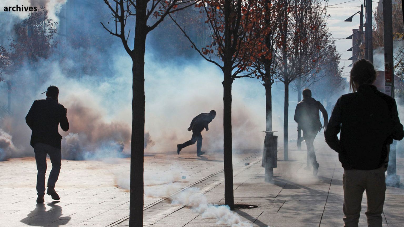 Media & conflicts: the challenges of Kosovo and of the Former Yugoslav Republic of Macedonia