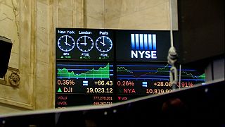 Rekordhoch: Dow Jones klettert erstmals über 19.000 Marke