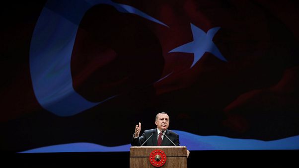 أردوغان: تصويت البرلمان الأوروبي على تجميد المفاوضات لا قيمة له أردوغان: تصويت البرلمان الأوروبي على تجميد المفاوضات لا قيمة له