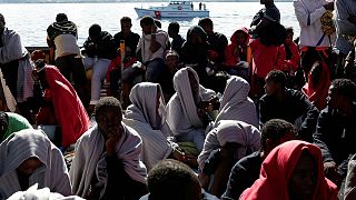 600 migrants sauvés de la noyade rapatriés en Sicile