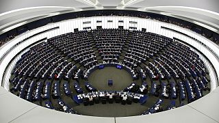 MEPs vote in favour of freezing EU-Turkey talks