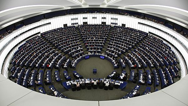 Европарламент призвал приостановить диалог ЕС с Турцией Европарламент призвал приостановить диалог ЕС с Турцией