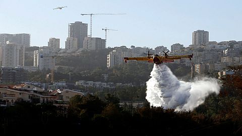 Israel: Feuer breiten sich aus