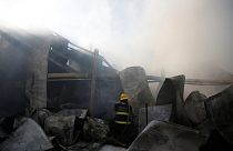 Continúa la lucha contra las llamas en el centro y norte de Israel