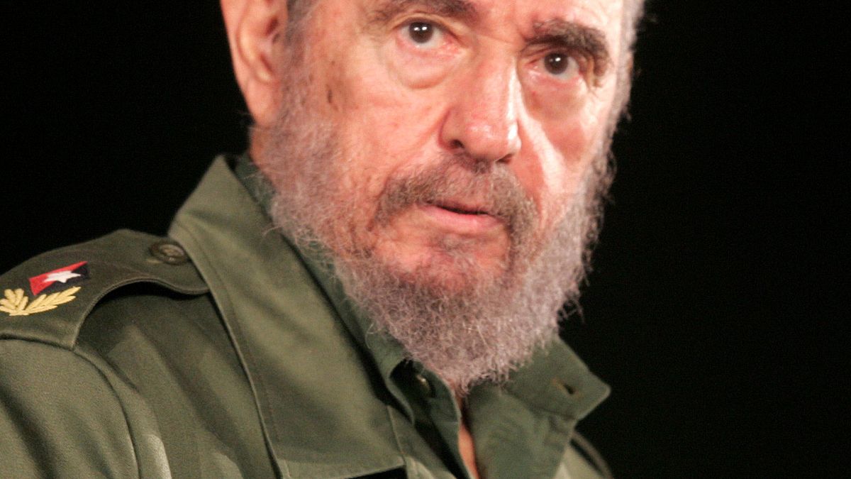 فیدل کاسترو، رهبر انقلاب کوبا درگذشت
