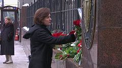 Russland: Blumen für Castro