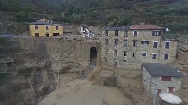 Itália: Vídeo mostra devastaçâo causada por cheias Itália: Vídeo mostra devastaçâo causada por cheias