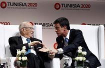 Tunisie : Manuel Valls a-t-il vraiment rencontré "Béji Caïd Ezzibi" ?