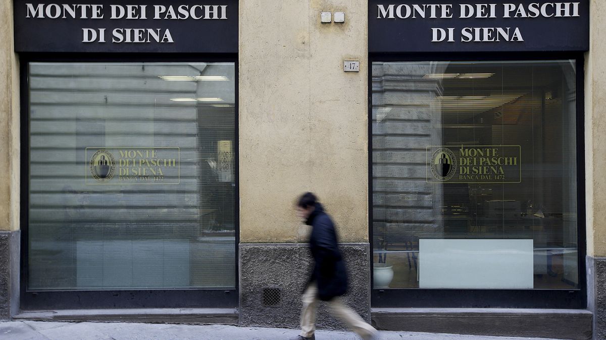 El BCE dispuesto a comprar bonos del Tesoro italiano si el país entra en una época de incertidumbre tras el referendo del domingo