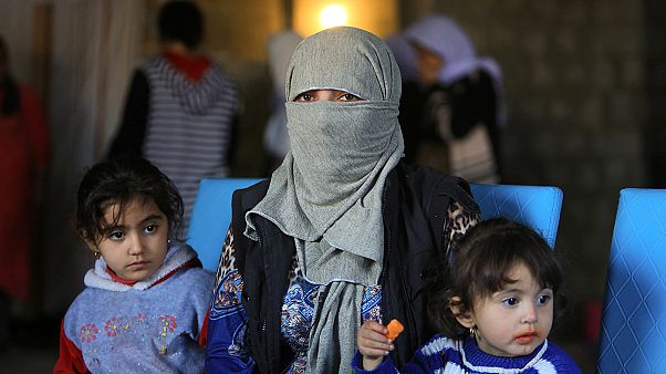 La Camera bassa dei Paesi Bassi approva divieto burqa La Camera bassa dei Paesi Bassi approva divieto burqa