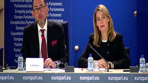 Вкратце из Брюсселя: в Европарламенте грядут потрясения