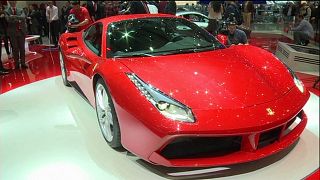 Cina: aumento dell'iva sulle supercar