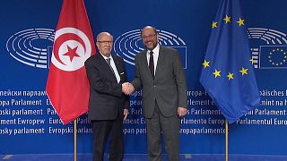 Cimeira UE-Tunísia: Presidente Essebsi pede mais ajuda na luta contra terrorismo