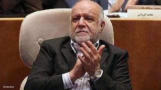 وزیر نفت ایران با انتقاد از مخالفانش: قیمت نفت بالای ۵۰ دلار تثبیت می‌شود