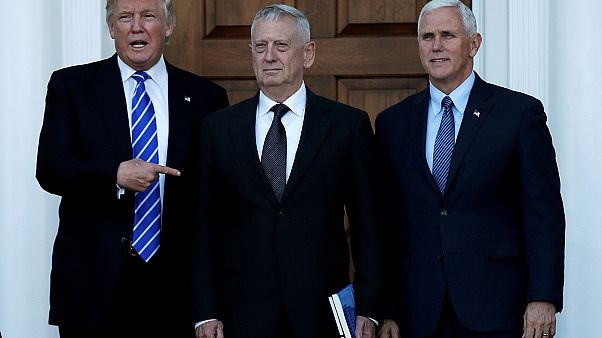 Trump will pensionierten General "Mad Dog" Mattis als US-Verteidigungsminister Trump will pensionierten General "Mad Dog" Mattis als US-Verteidigungsminister