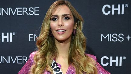 Ogriqdan onlayn porno isteriyani tomosha qiling