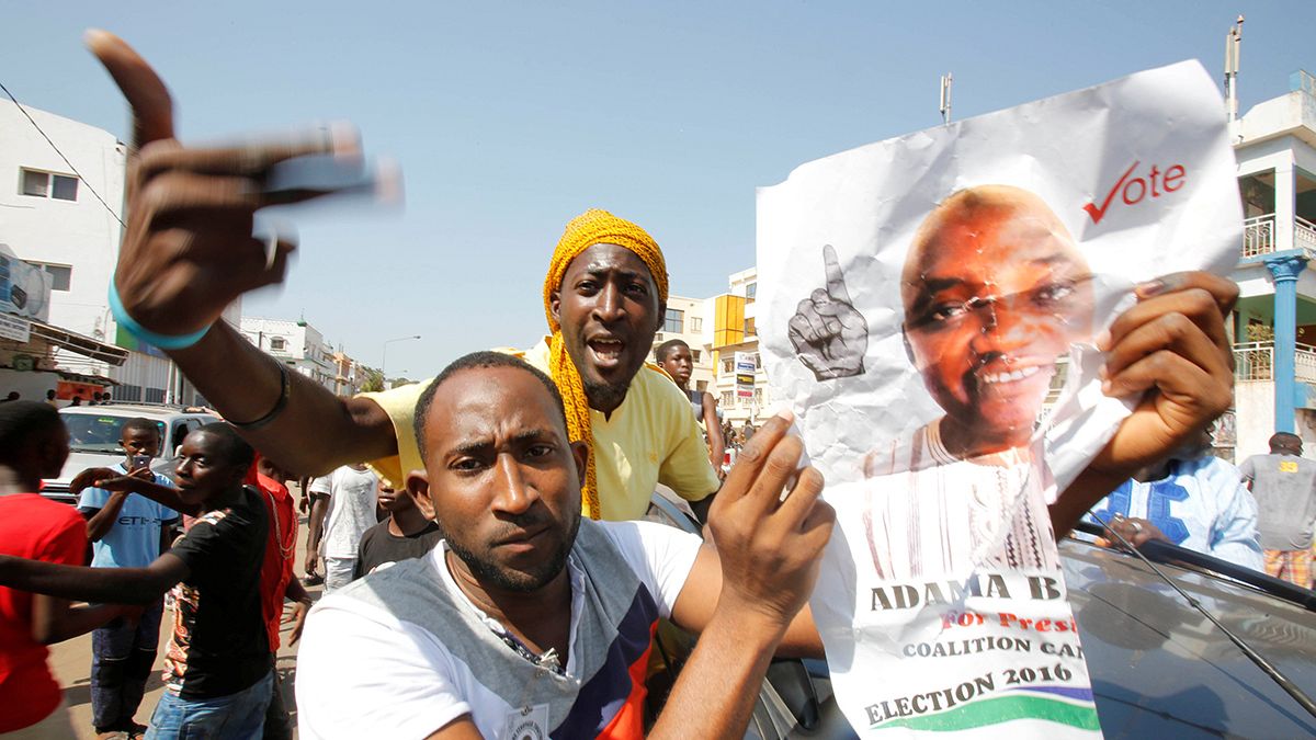 Гамбия: Джамме не стал королем, а признал поражение