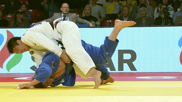 Judo : A Tokyo, les Japonais se partagent les médailles Judo : A Tokyo, les Japonais se partagent les médailles