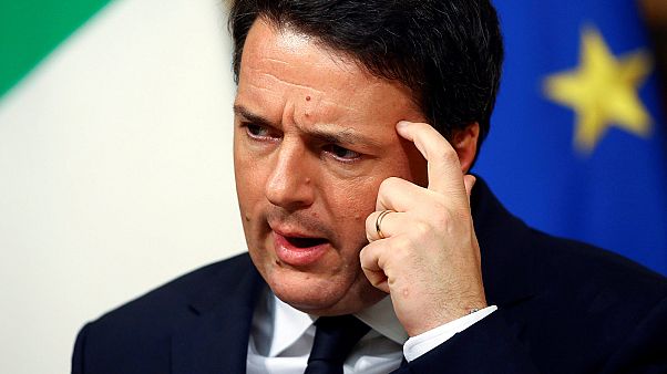 Italiener lehnen Verfassungsreform klar ab, Regierungschef vor dem Aus Italiener lehnen Verfassungsreform klar ab, Regierungschef vor dem Aus
