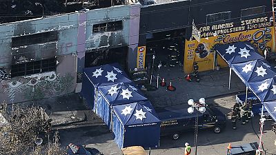 Oaklandi techno parti: 33 holttest a kiégett épületben
